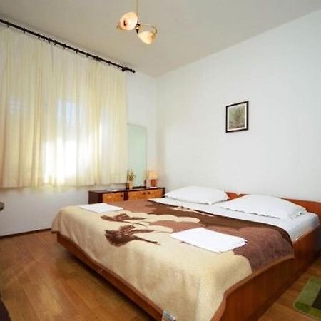 Apartment Anka Orebic Luaran gambar