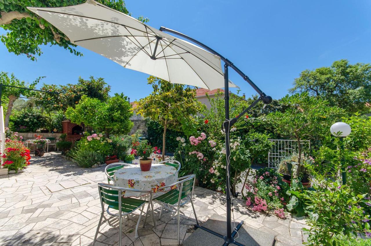Apartment Anka Orebic Luaran gambar