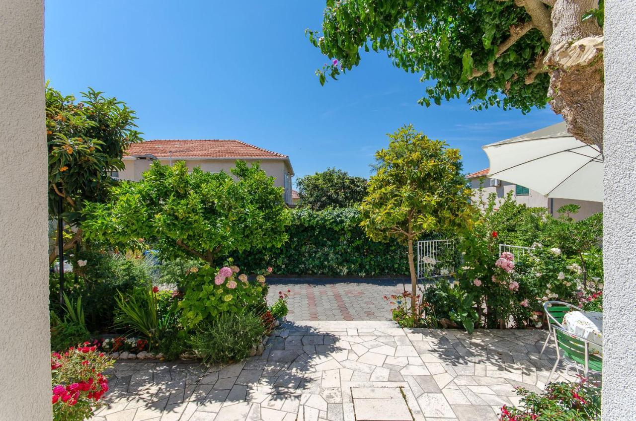 Apartment Anka Orebic Luaran gambar